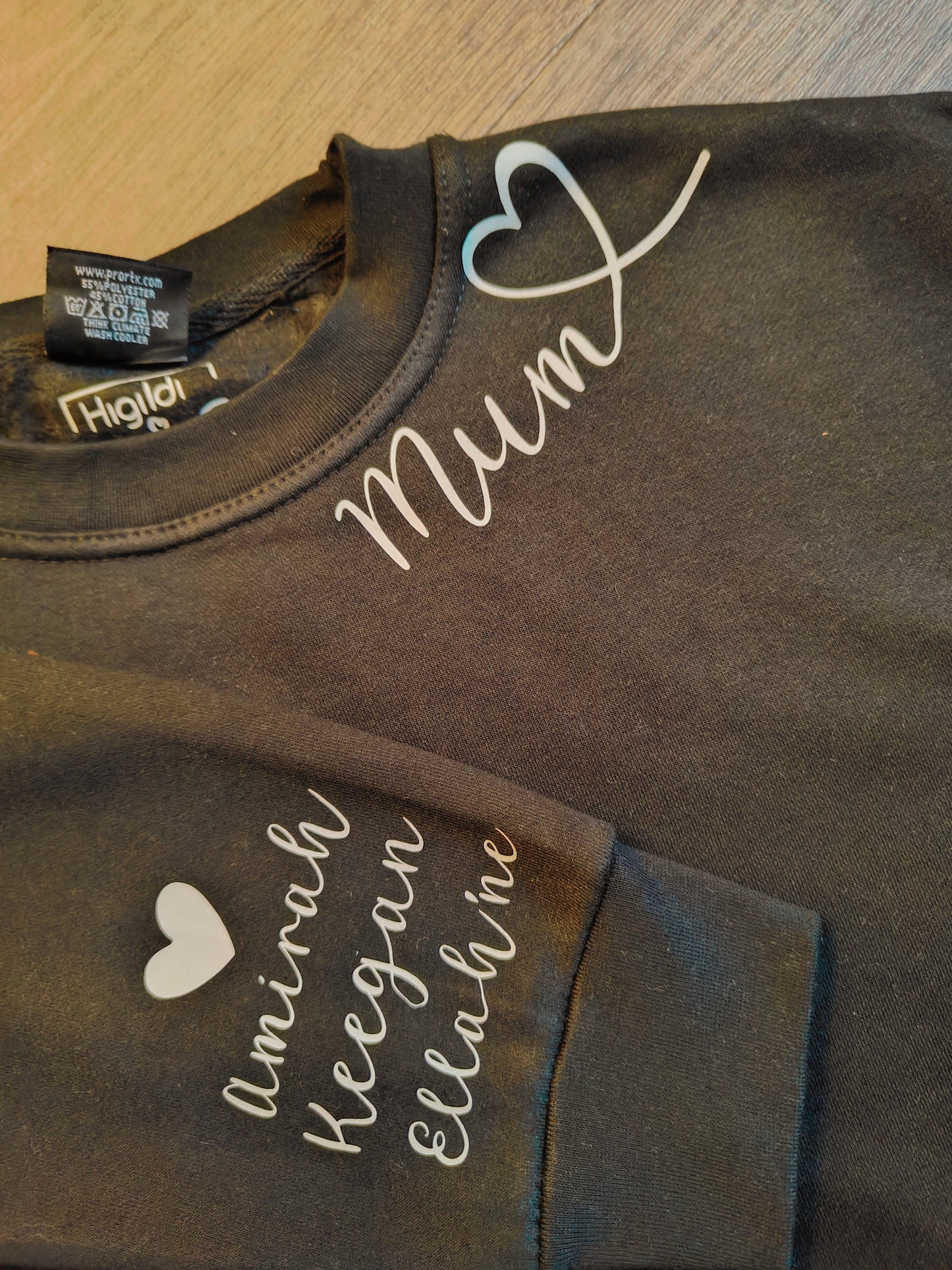 'Heart' family member design: Adults' Sweatshirt